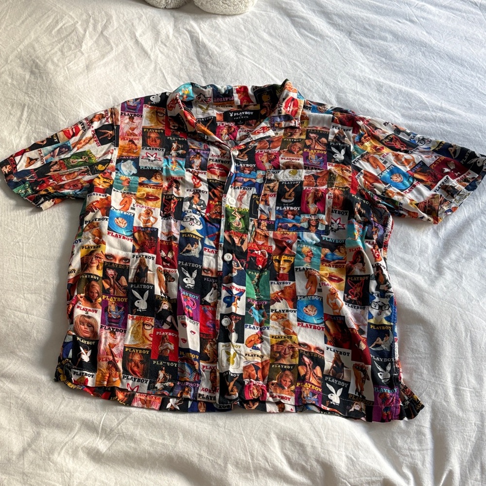 PLAYBOY Colorful Graphic Men's Button-Down Shirt